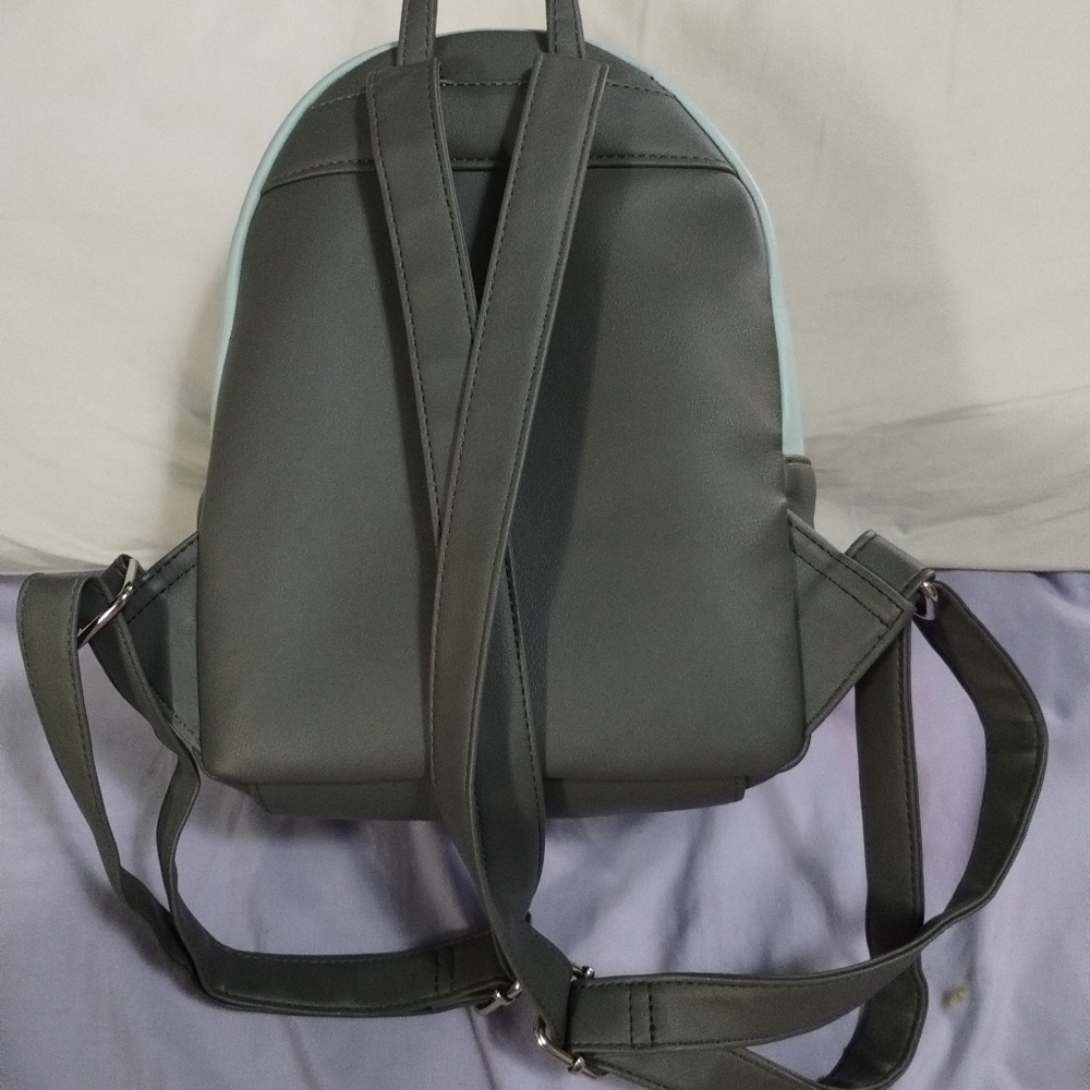 Loungefly backpack - Picture 2 of 4